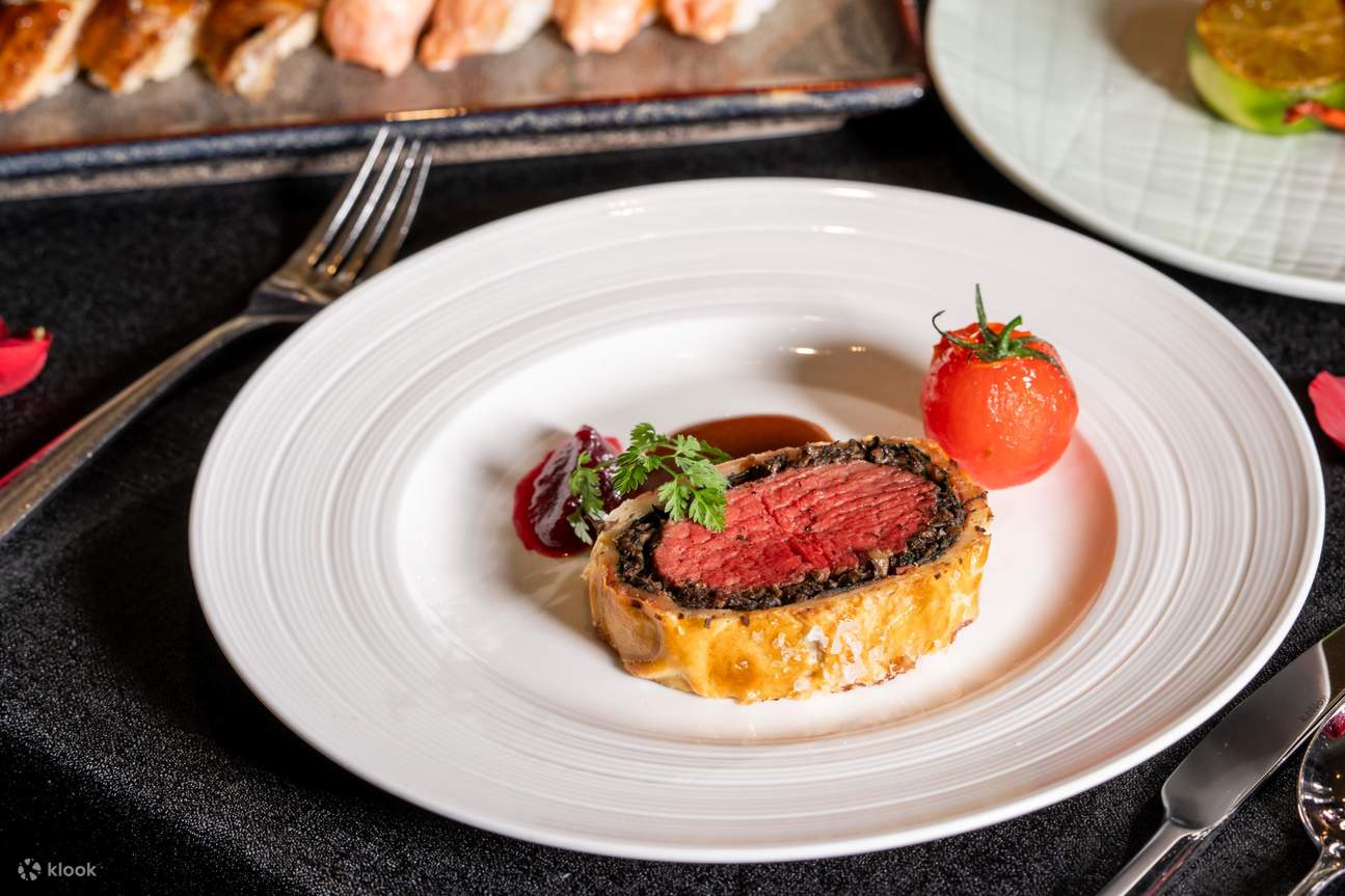 【クリスマス特典-早割】深圳博林天瑞喜来登ホテル-ビュッフェ券 | 12.15までにクリスマスディナーをご予約いただくと、早割価格でお楽しみいただけます